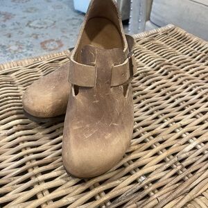 Birkenstock London oiled leather Tan Leather shoes sz 38
